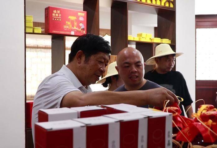 黑子”的二十年“共富”笔记不朽情缘两座山一条路!“闵(图11) 黑子”的二十年“共富”笔记不朽情缘两座山一条路!“闵(图11)